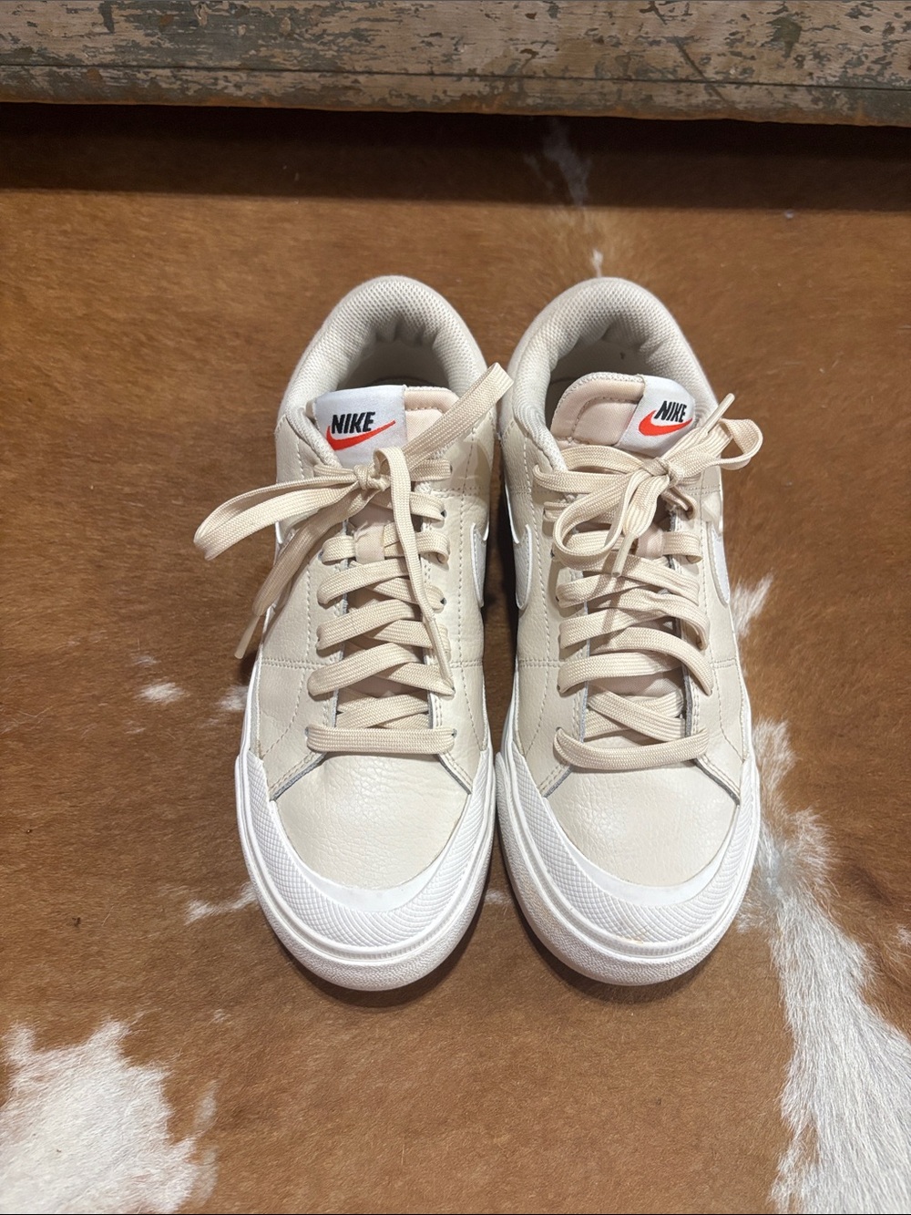 Nike women’s Cream Low-Top Sneakers with White Sole